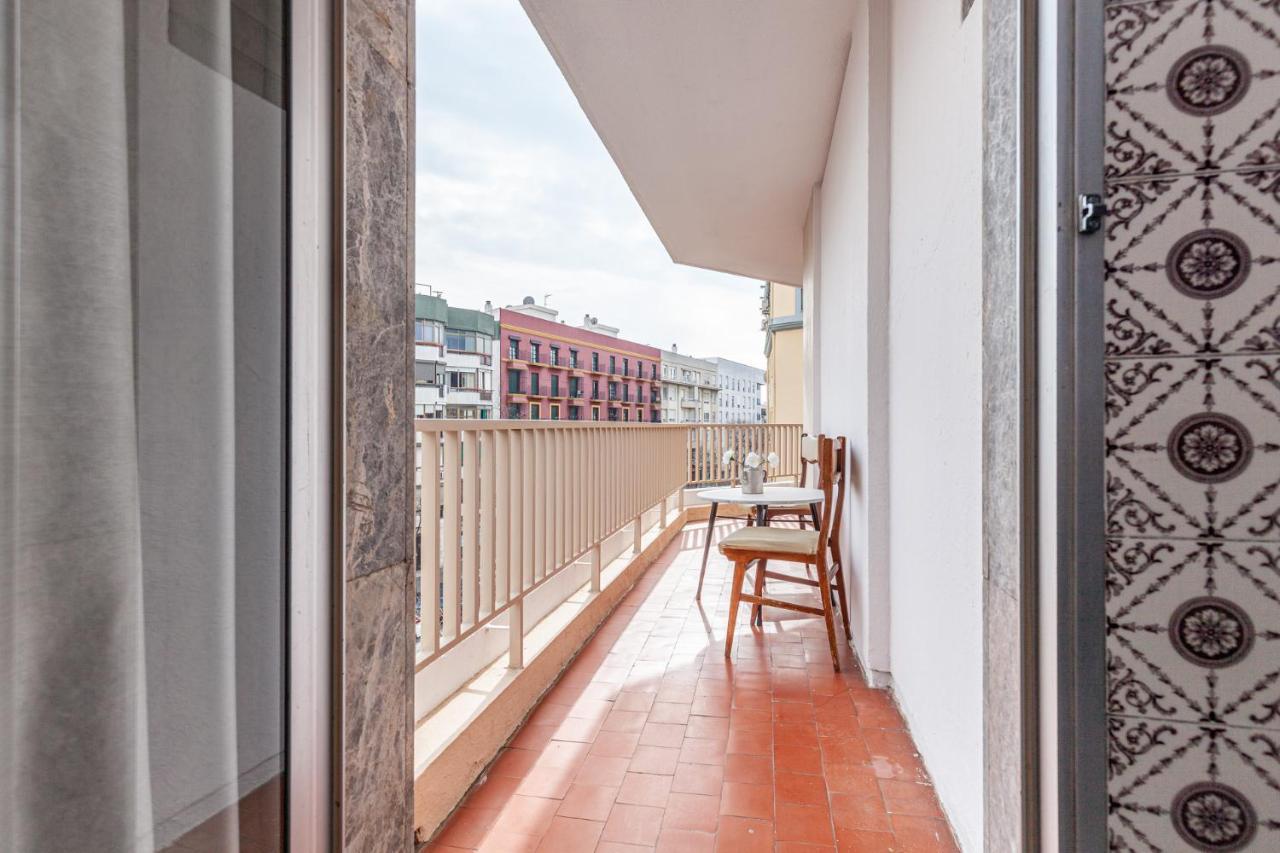 Appartamento Puerta De Carmona Siviglia Esterno foto